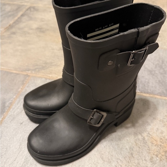 Hunter Original Ankle Boots 7 Chelsea Matte Black Slip On Rain Bootie Womens - Picture 2 of 6
